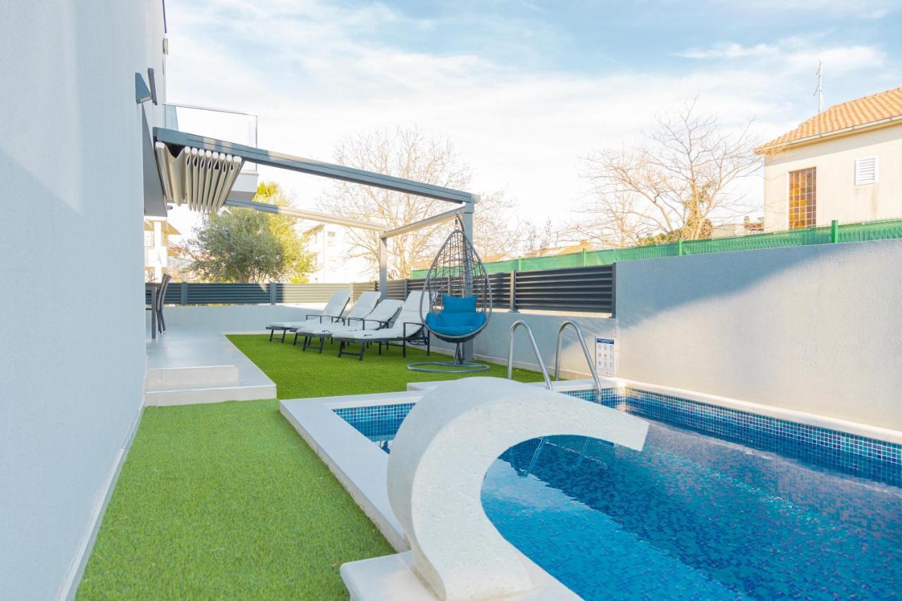 Villa Castelli, Apartment With Pool, Kastela Luaran gambar